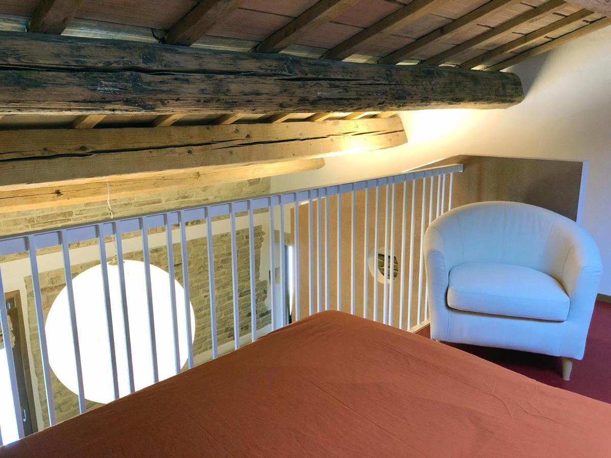 佩萨罗Dai Ventu住宿加早餐旅馆 外观 照片